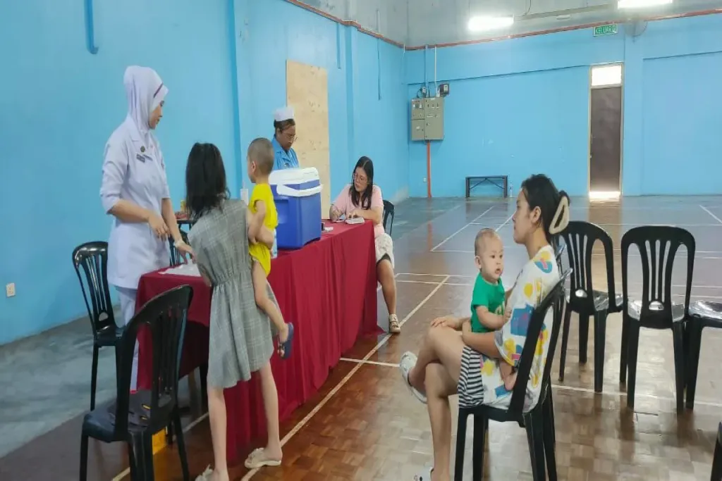 Hari kesihatan - Vaksinasi Percuma 2024